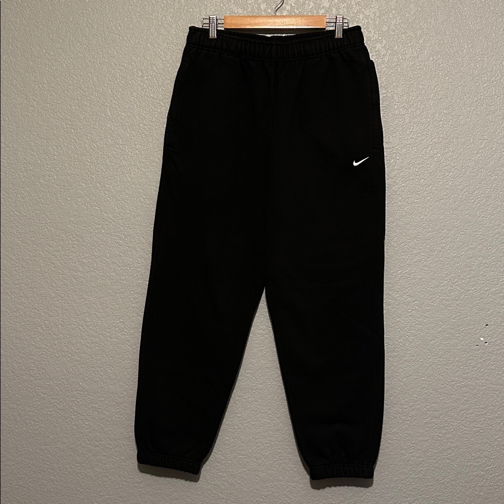 Nike Jogger Sweatpants - Picture 2 of 7